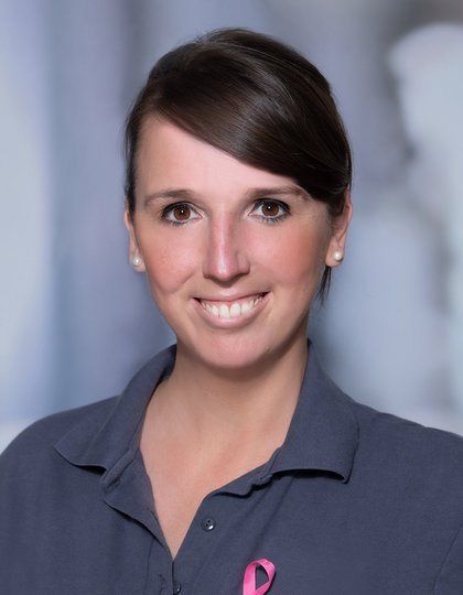  Bettina Schärtl
