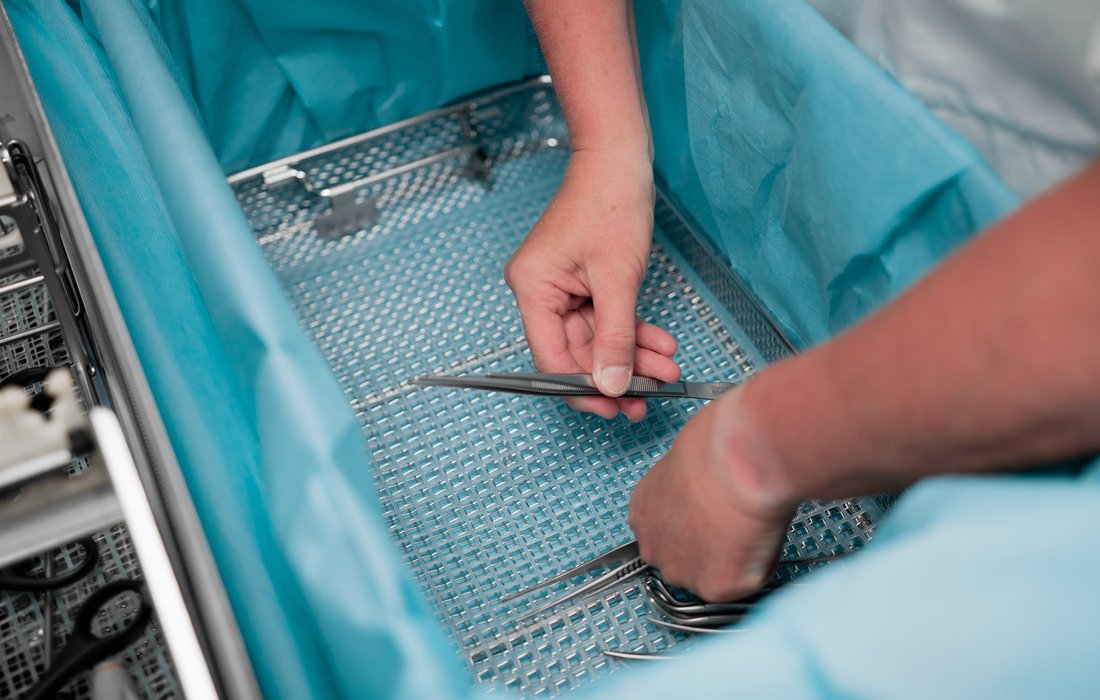 AEMP Sterilgut Sterilisation Besteckkorb