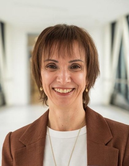  Anja Schricker